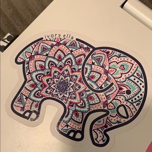 Meet your Posher, Justine